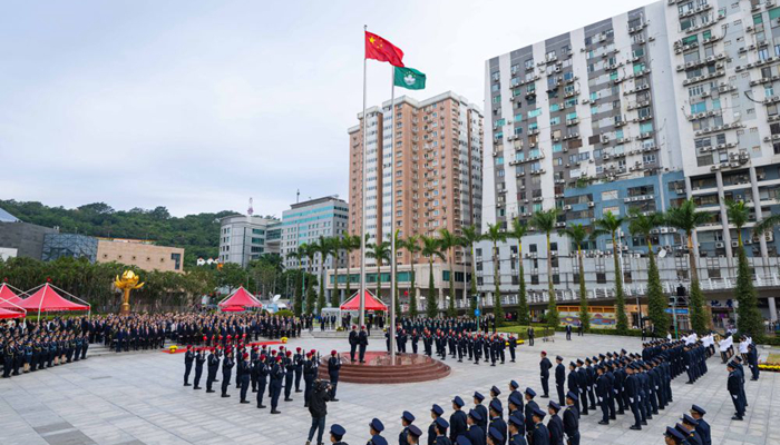 澳门举行升旗仪式和酒会庆祝回归祖国26周年