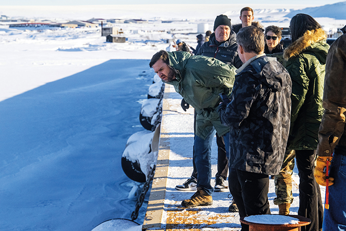 北约强化北极军事存在面临“新情况”