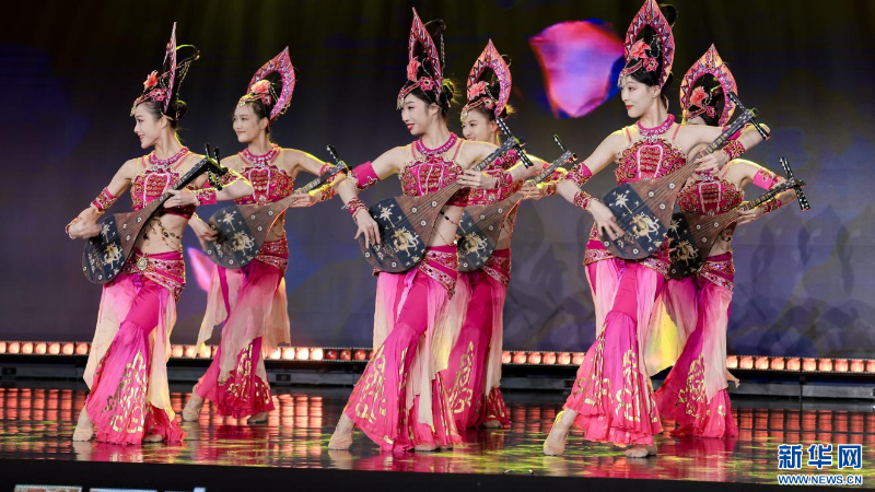 “中國網事·感動2025”公益盛典暨年度頒獎典禮現場精彩演出瞬間（圖集）