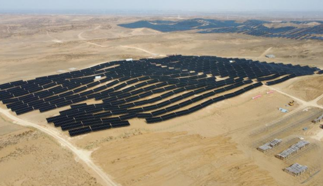 昔日&ldquo;荒漠地&rdquo; 今日&ldquo;綠財(cái)富&rdquo;