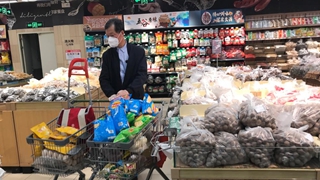 &ldquo;掃碼&rdquo;、兩米線&hellip;&hellip;上海復商復市現場直擊