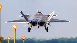 我們這十年丨殲-20飛行員:我要飛得更高