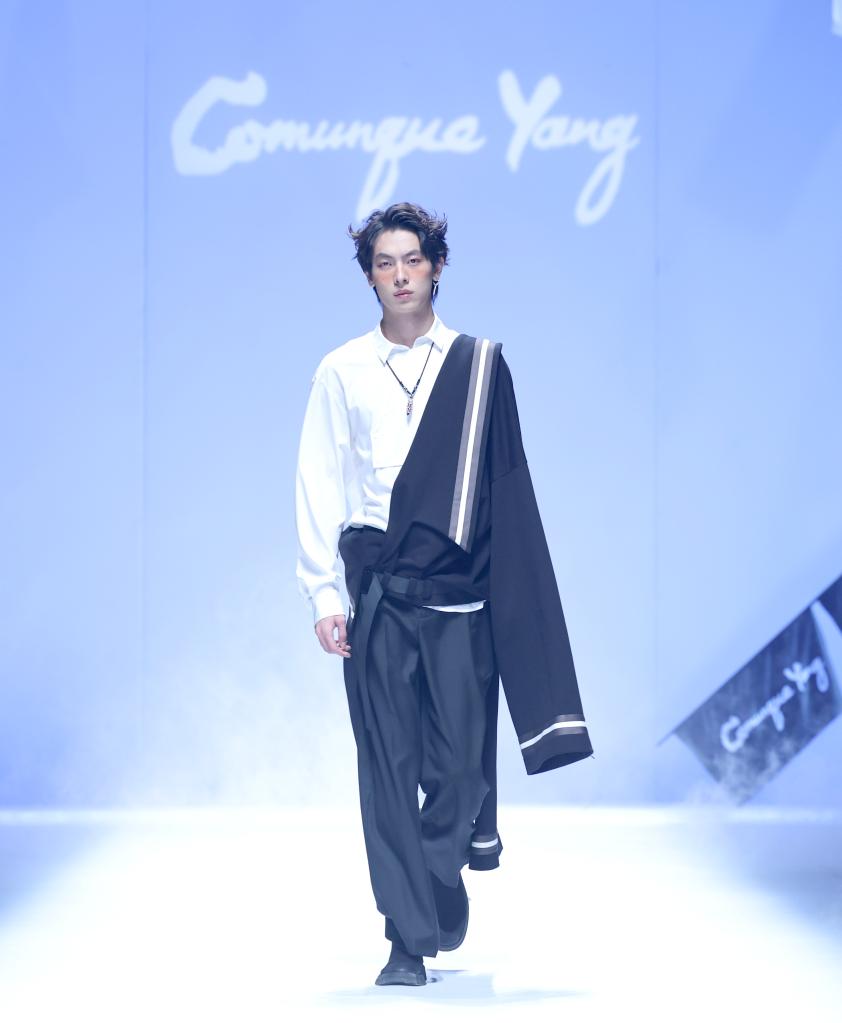 &ldquo;Comunque&middot;Yang&middot;楊紫琪&rdquo;時裝發布會在京舉行