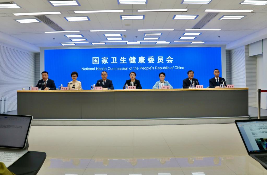 新華全媒+丨國家衛生健康委就黨的十八大以來醫療機構加強能力建設服務百姓健康有關情況舉行新聞發布會