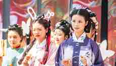 新華全媒+丨國慶長假里的&ldquo;國潮國風&rdquo;