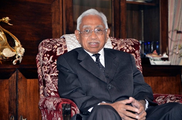 專訪：中國共產黨時刻以人民利益為重&mdash;&mdash;訪馬達加斯加前總理拉齊拉胡納納