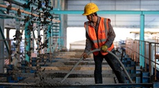 新華全媒+丨探訪四川&ldquo;智慧梁廠&rdquo;：高速公路橋梁建造新升級