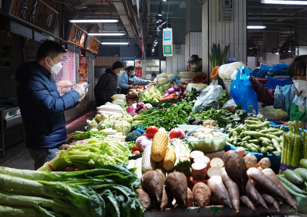 新華全媒+丨上海:應對寒潮 保障民生