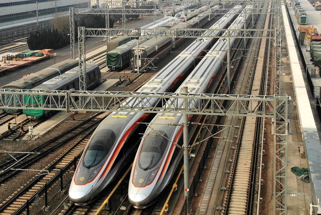 中車四方開年首批&ldquo;復興號&rdquo;動車組開始交付