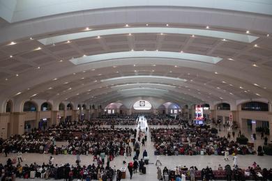 新春走基層&middot;關注春運丨哈爾濱火車站迎來節前出行高峰