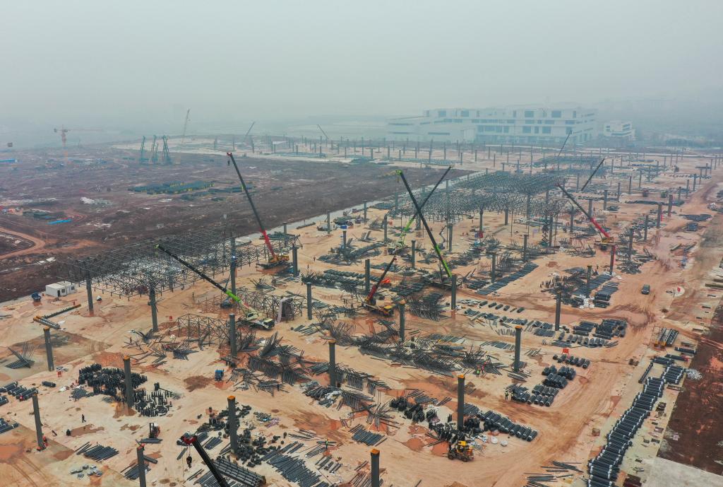 新華全媒+丨春節不打烊 重慶兩江新區加速推進新能源汽車產業園項目