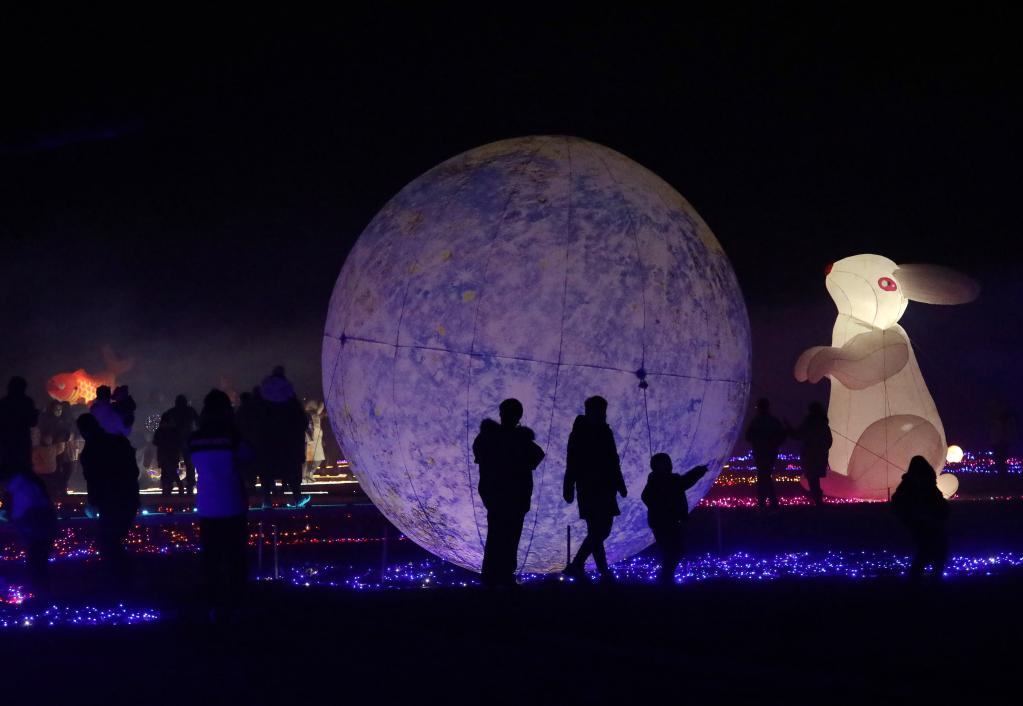 新春走基層丨河北晉州：鄉村&ldquo;夜經濟&rdquo; 點燃新春&ldquo;煙火氣&rdquo;