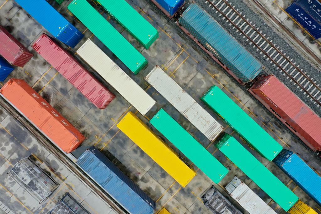 新華全媒+&middot;強信心&middot;開新局丨中歐班列助力&ldquo;黔貨出山&rdquo;