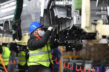 新華全媒+｜助企紓困開&ldquo;良方&rdquo; 釋放經(jīng)濟新動能