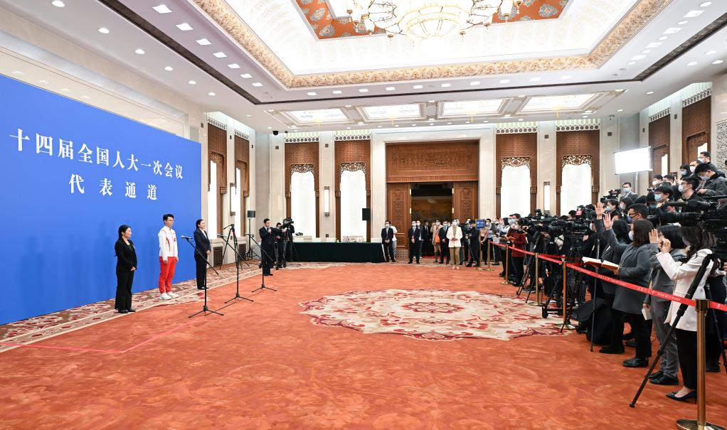 聚焦&ldquo;代表通道&rdquo;