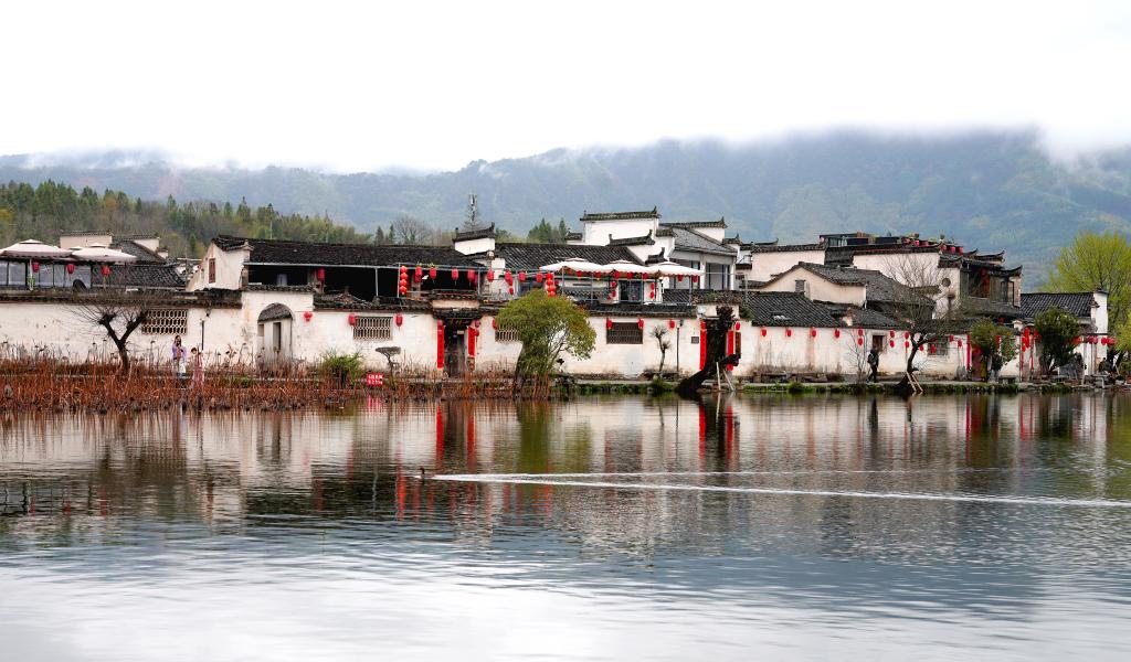 安徽黟縣:生態鄉村畫振興