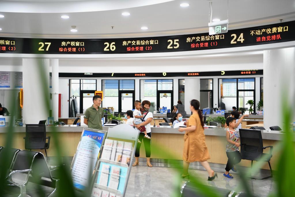 河北灤州：&ldquo;一站式&rdquo;政務服務惠企利民