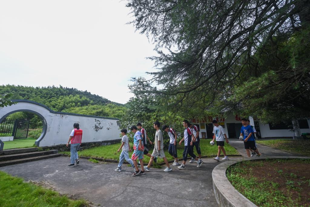 鄉(xiāng)村&ldquo;春泥計(jì)劃&rdquo;暑托班點(diǎn)亮小候鳥假期生活