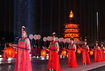 歷史文化遺址上的開幕式