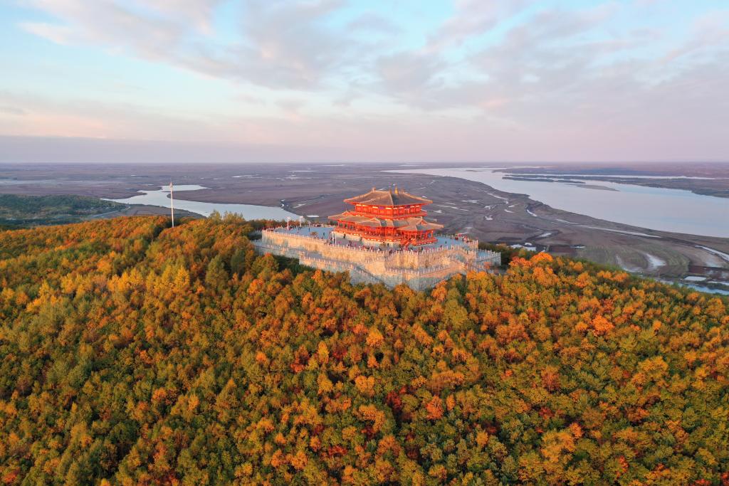 &ldquo;雙節(jié)&rdquo;度假游 &ldquo;東極&rdquo;賞日出