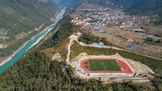 在西藏墨脫,“秘境”里的孩子有個足球夢