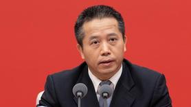 中央辦公廳副主任兼調研室主任唐方裕介紹情況