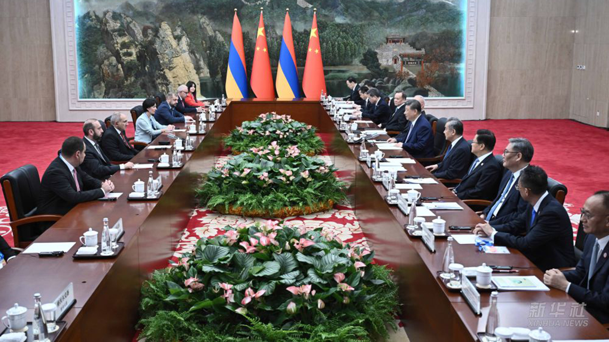 新华图讯｜习近平会见亚美尼亚总理帕什尼扬