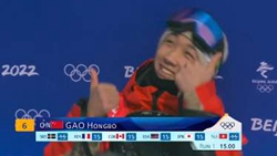 他只得了15分卻笑得很幸福 閃光的，不只有獎牌