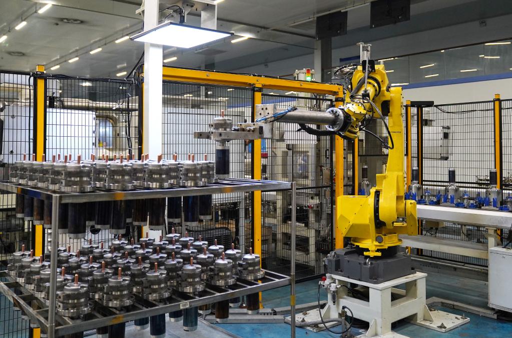 南昌:數(shù)字技術(shù)與工業(yè)制造融合 助力經(jīng)濟轉(zhuǎn)型升級