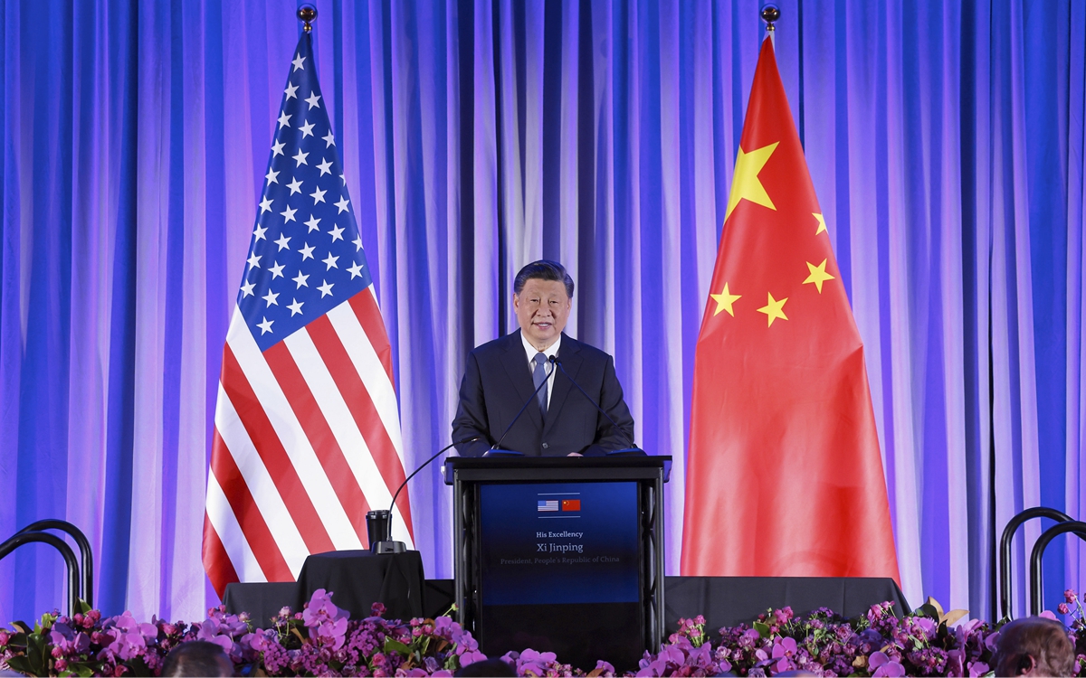 習(xí)近平出席美國友好團體聯(lián)合歡迎宴會并發(fā)表演講